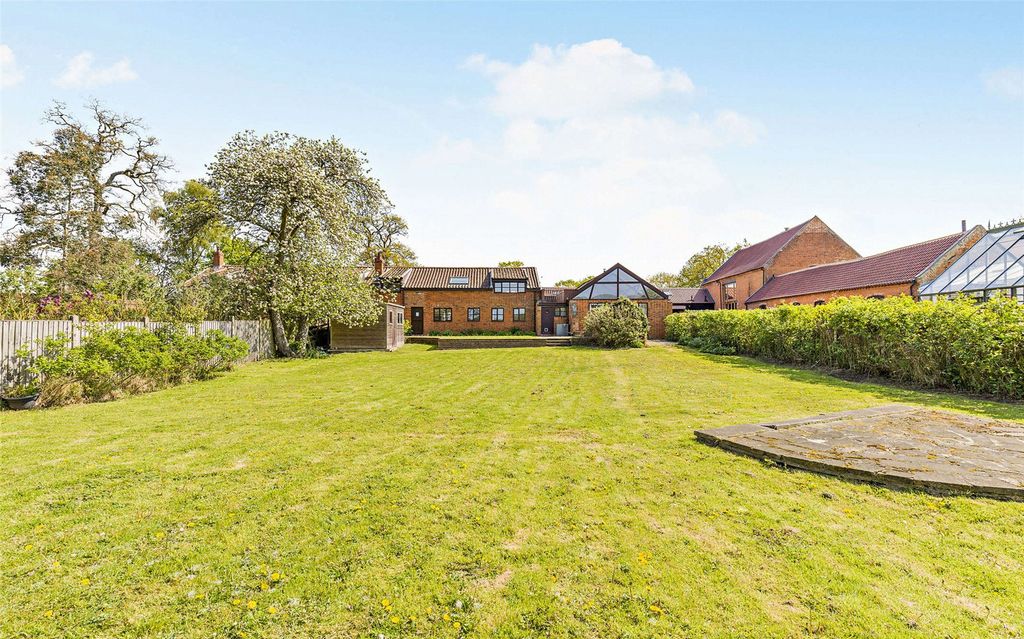 Property photo 1 of 18 1 Old Hall Farm