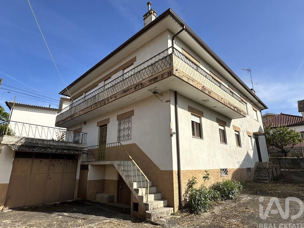 Property photo 1 of 29