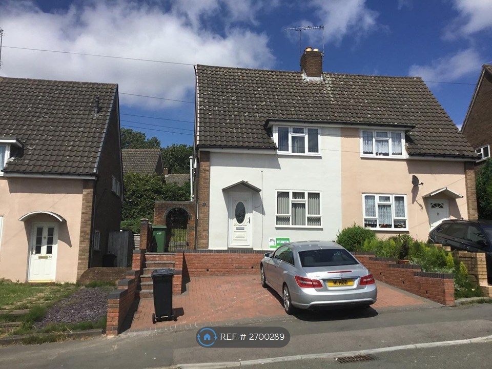 Property photo 2 of 11