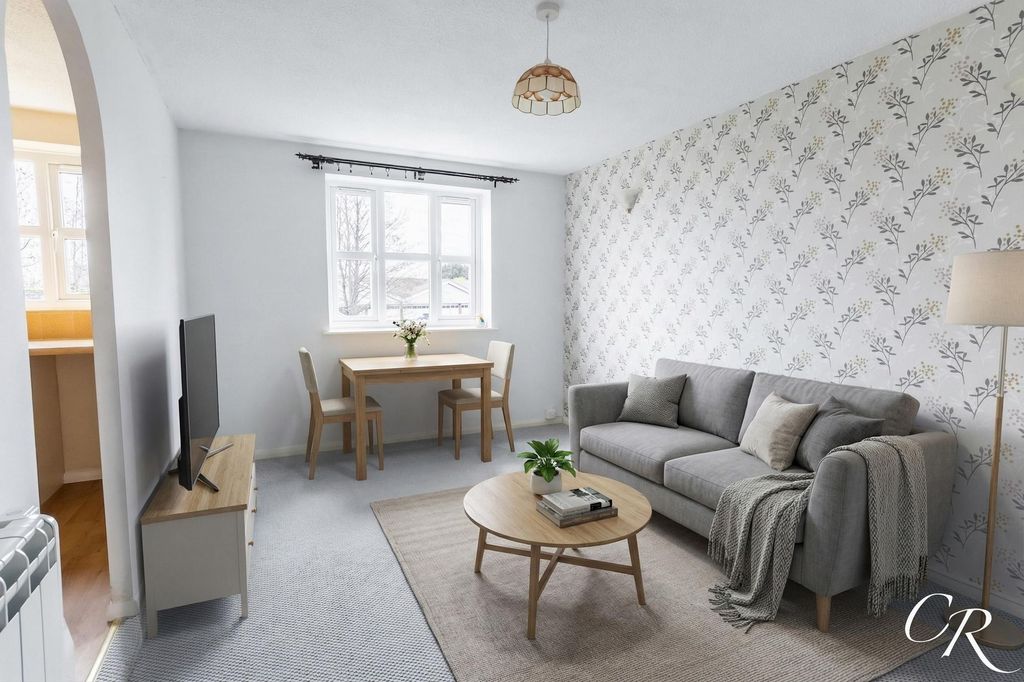 Property photo 2 of 6