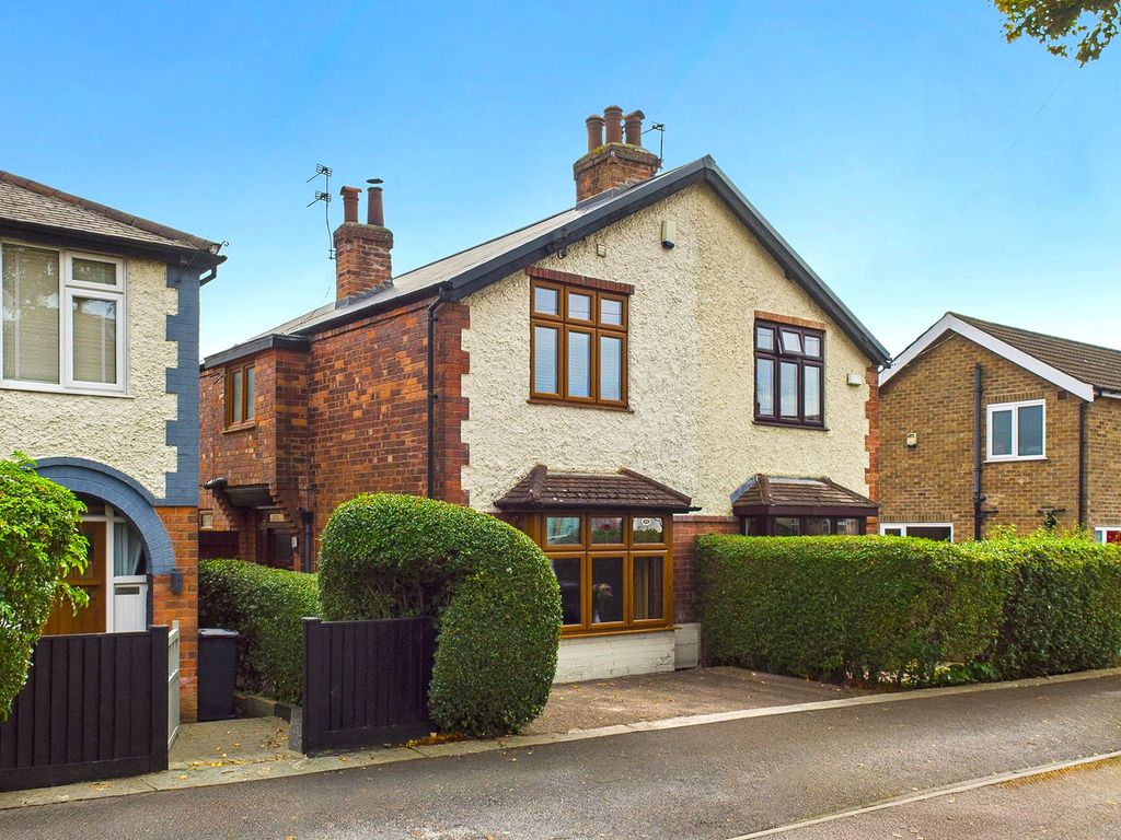 Property photo 1 of 21 Front