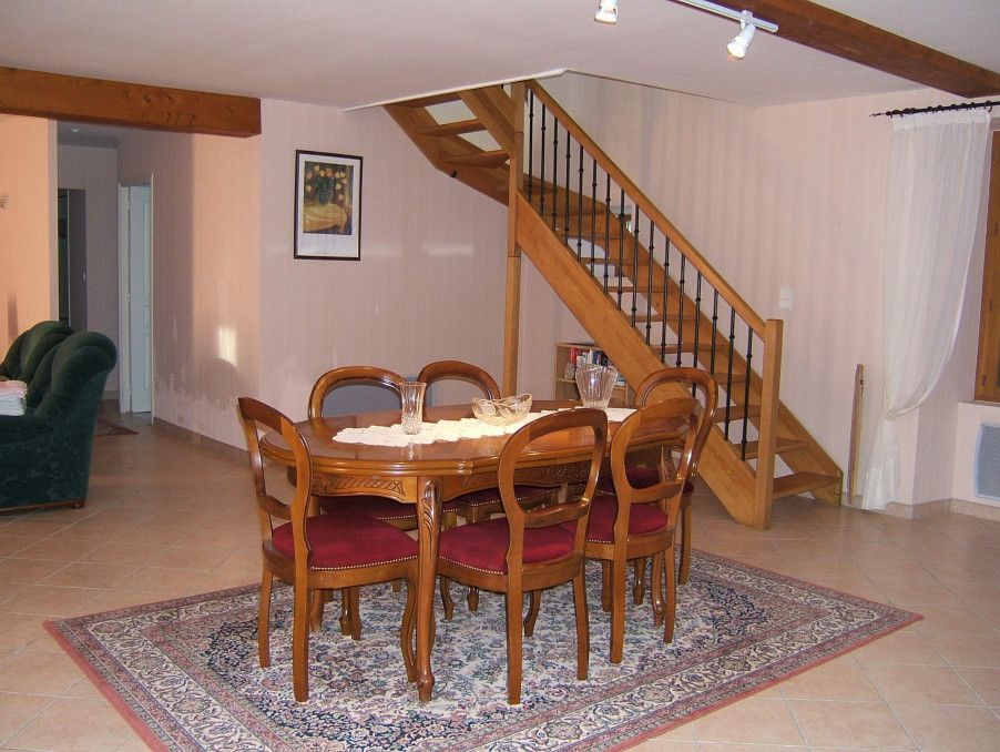 Property photo 3 of 21