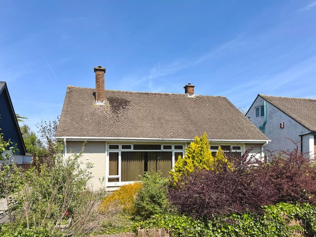 Property photo 1 of 14 Front
