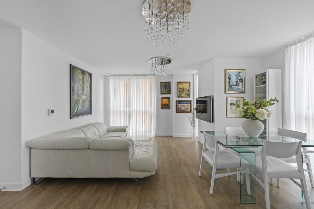 Property photo 1 of 13 094A3056