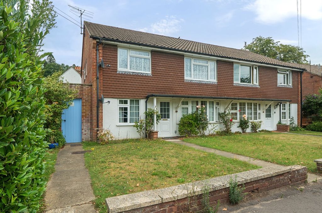 Property photo 1 of 8