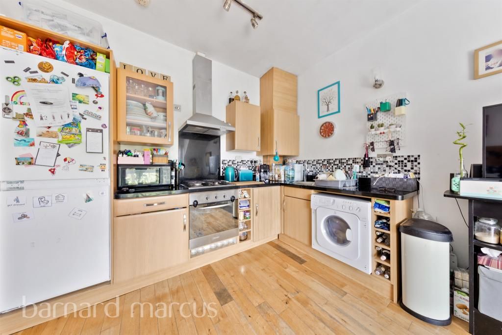 Property photo 2 of 8 Image