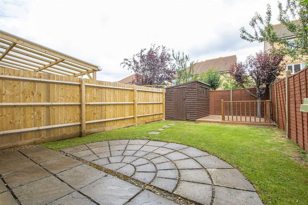 Property photo 3 of 13