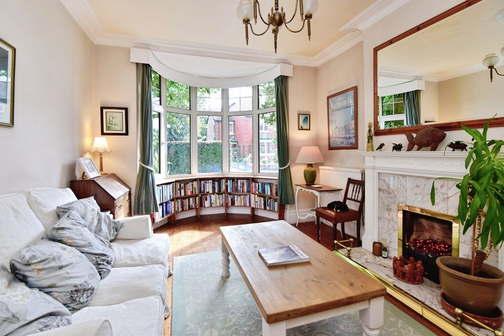 Property photo 2 of 24 Pbox-Img.Jpg