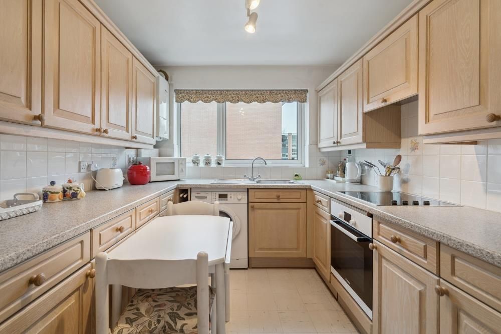 Property photo 2 of 11 Dsc02161-03Aada3030Df1c14c5A0Ff6B42562Abd - 800Px.