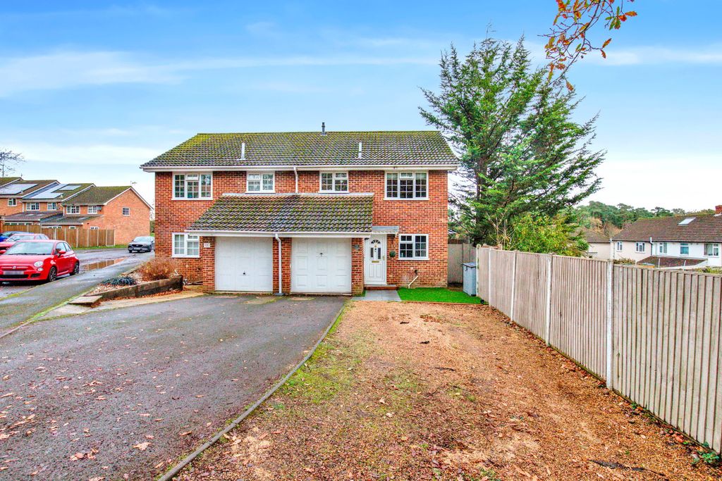 Property photo 3 of 25