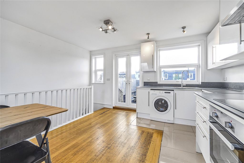 Property photo 3 of 11 Picture No. 09