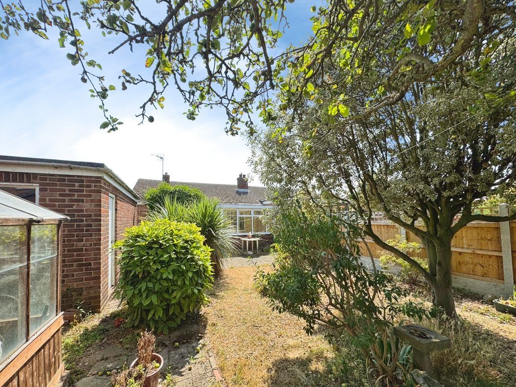 Property photo 3 of 7 Dover Road