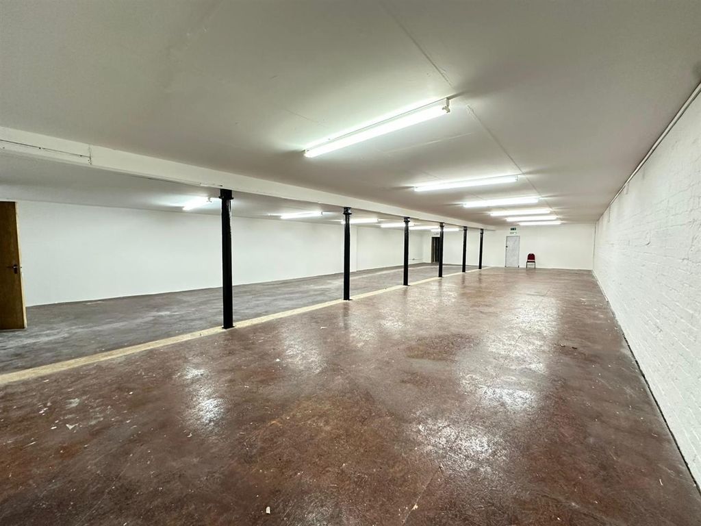 Property photo 2 of 3 Whatsapp Image 2025-11-27 At 10.02.04_12c98Ad9.Jpg