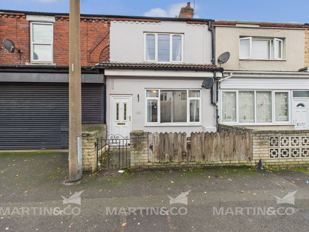 Property photo 1 of 12 Cam02406G0-Pr0541-Still012