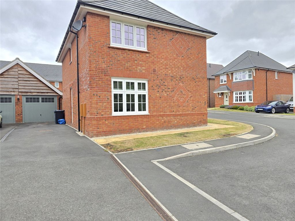 Property photo 2 of 20 Picture No. 21
