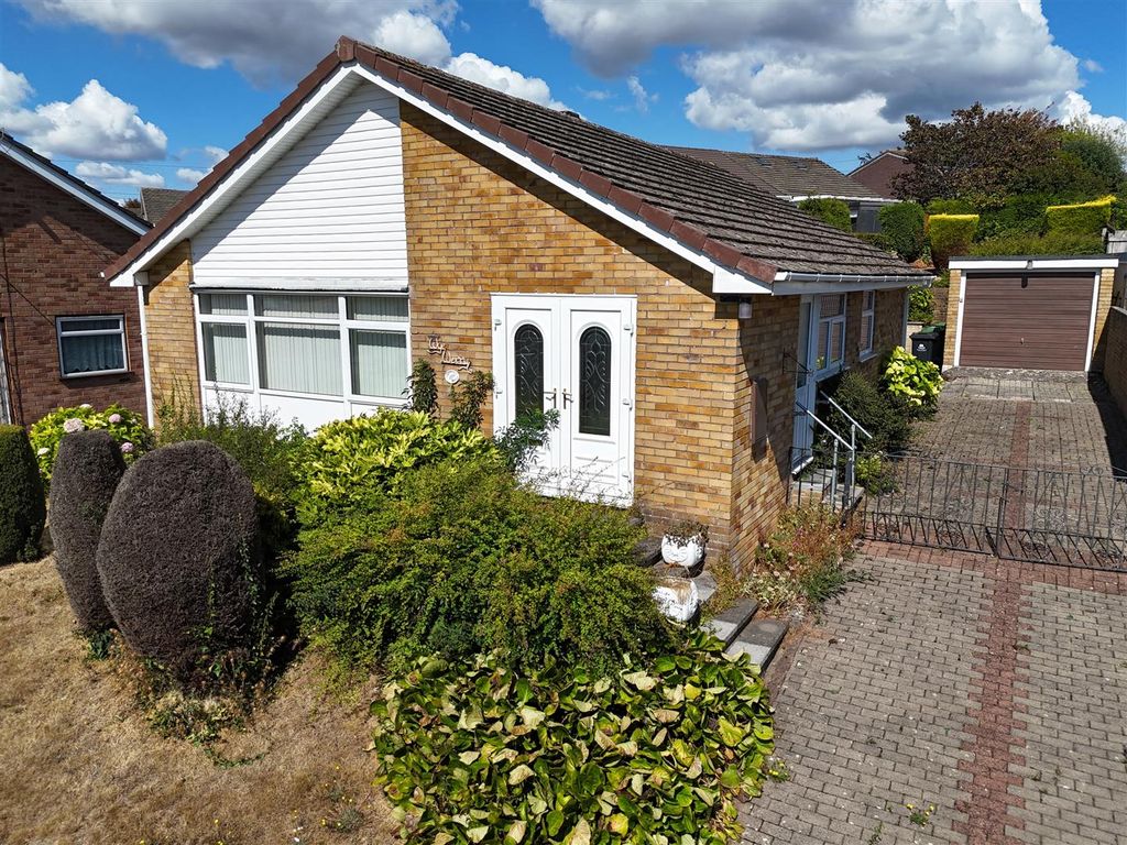 Property photo 1 of 14 Wyebank Road