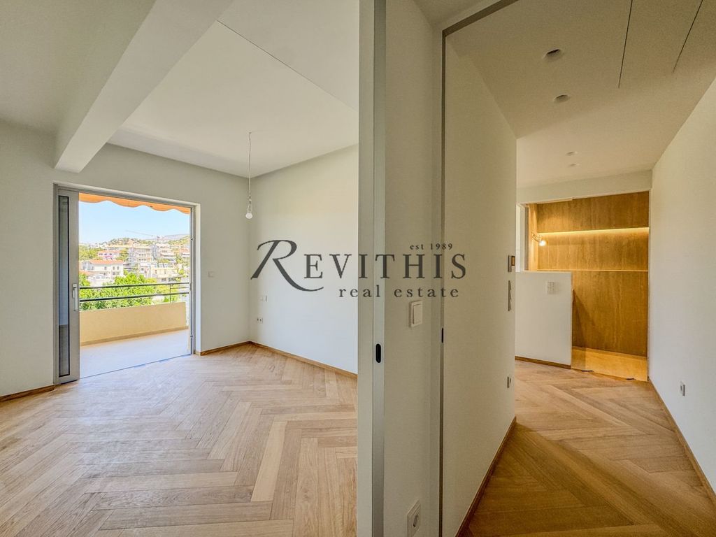 Property photo 1 of 12 - Apartment For Sale, Vouliagmeni, 66 Sq.m., €660.000
