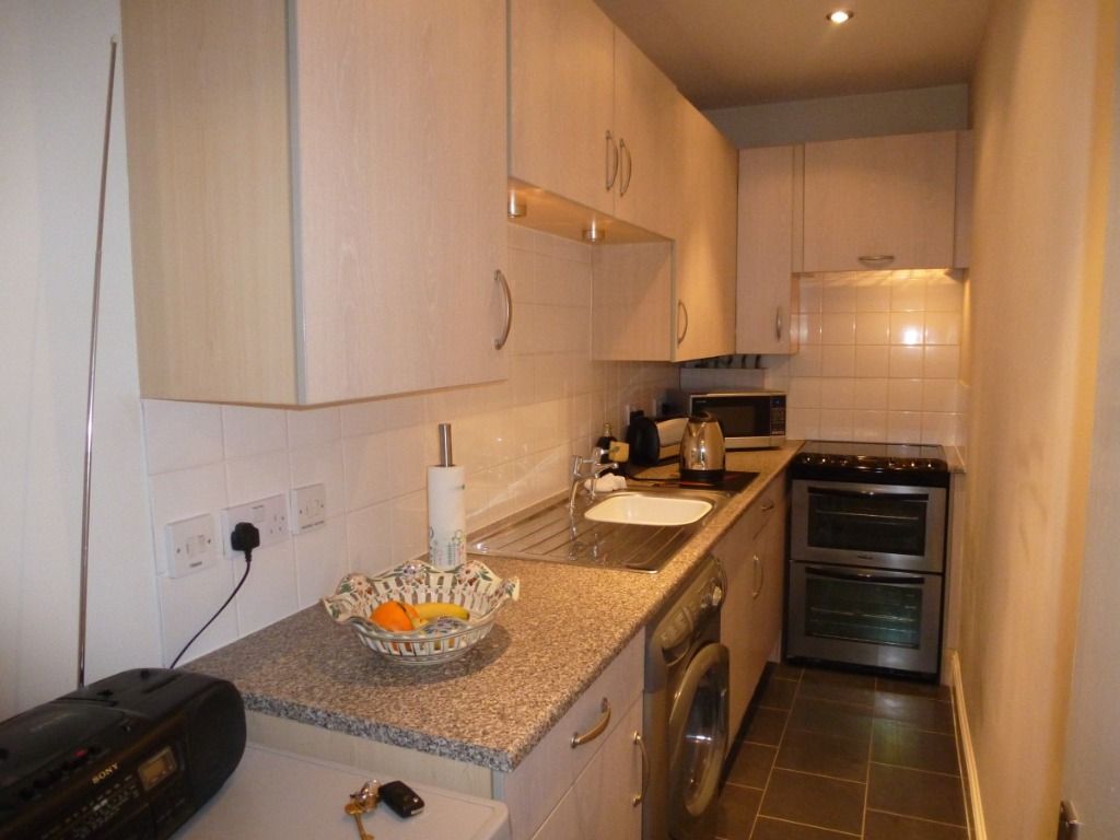 Property photo 2 of 3
