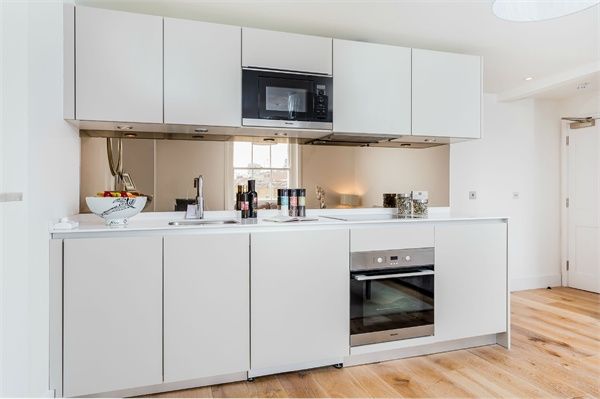 Property photo 2 of 5 Kitchen