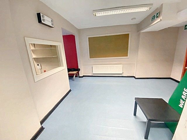 Property photo 2 of 4