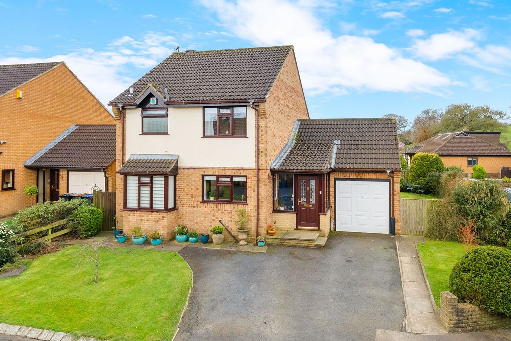 Property photo 1 of 19