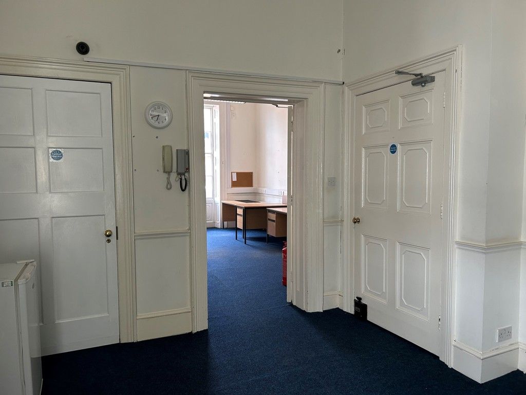 Property photo 2 of 7 Photo 2