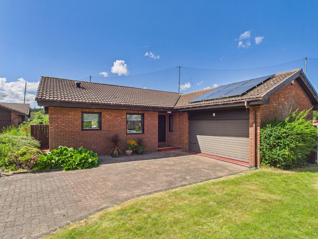 Property photo 1 of 16 External