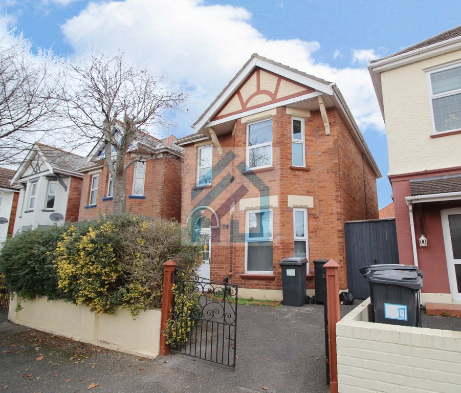 Property photo 1 of 14 Front 2