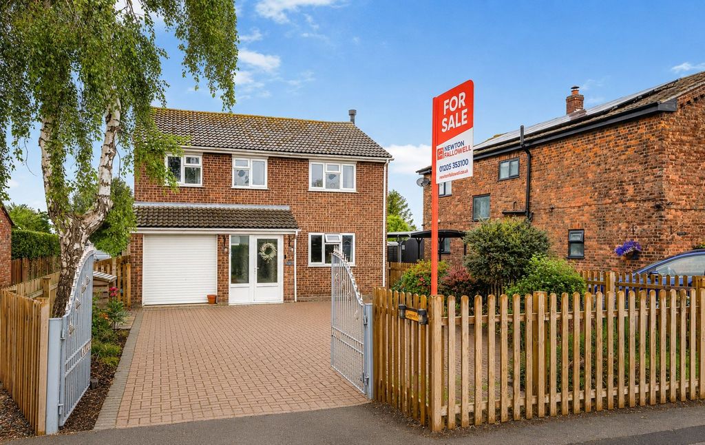 Property photo 1 of 39