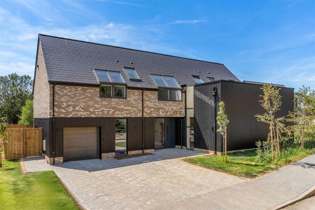 Property photo 1 of 43 1