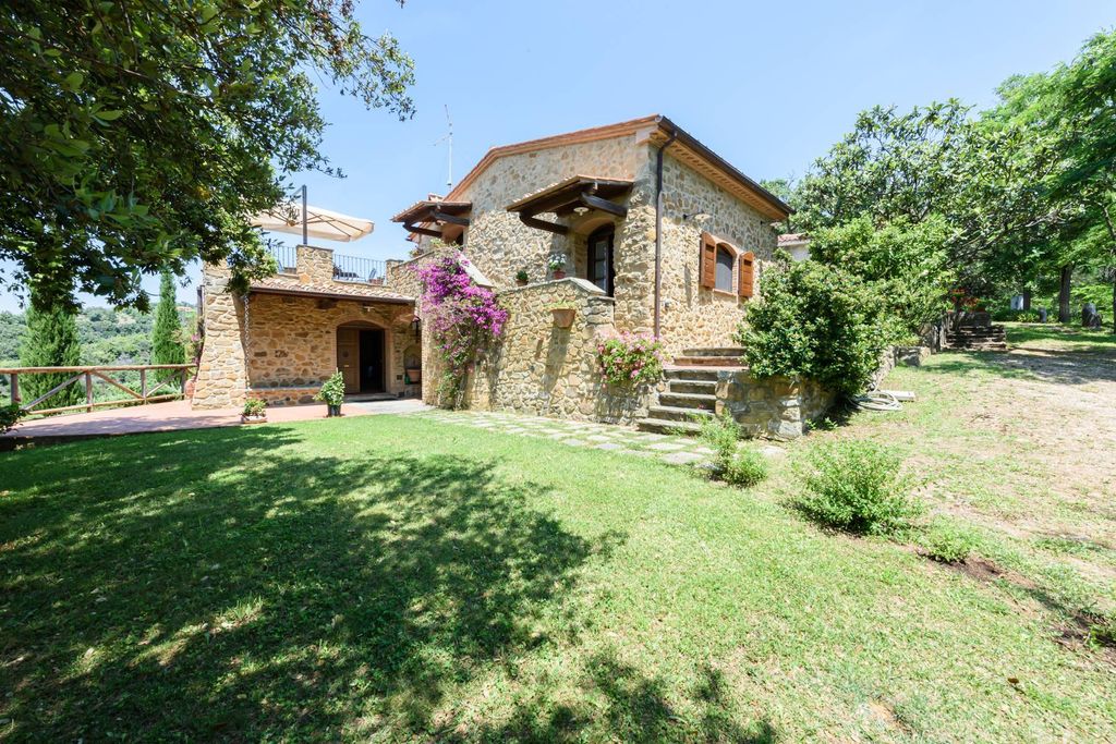 Property photo 1 of 33