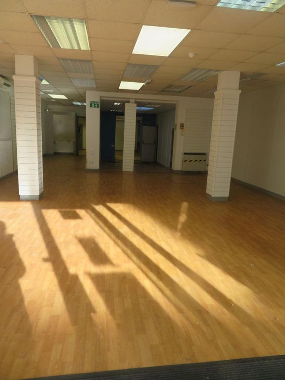 Property photo 1 of 3