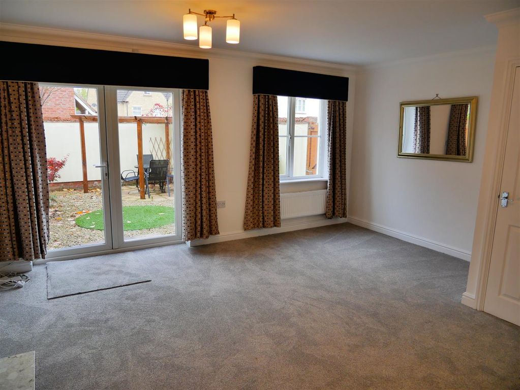 Property photo 3 of 16 P1480820.Jpg