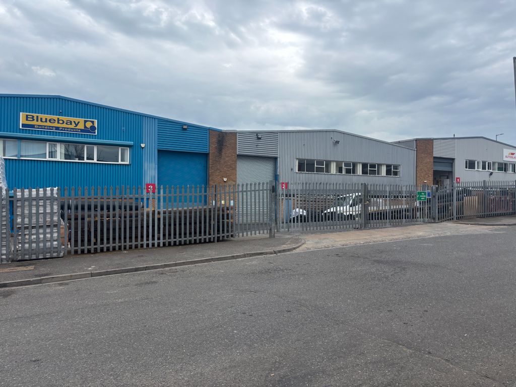 Property photo 1 of 6