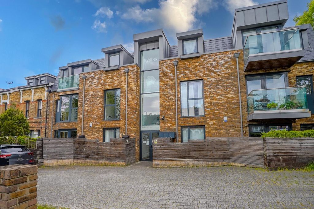 Property photo 1 of 10 Dsc02695-Hdr.Jpg
