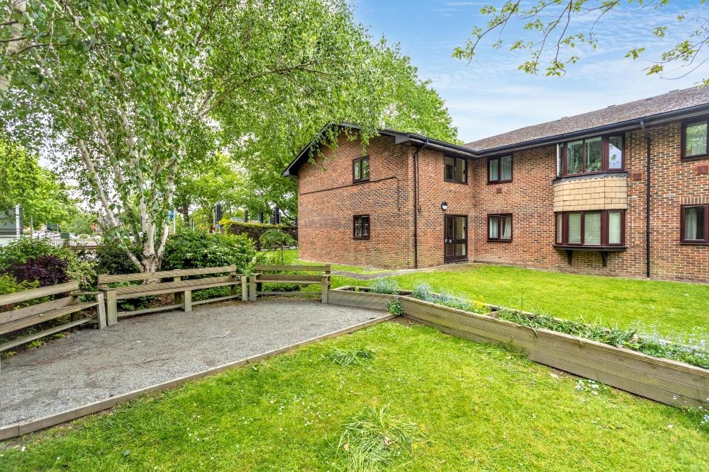 Property photo 1 of 16