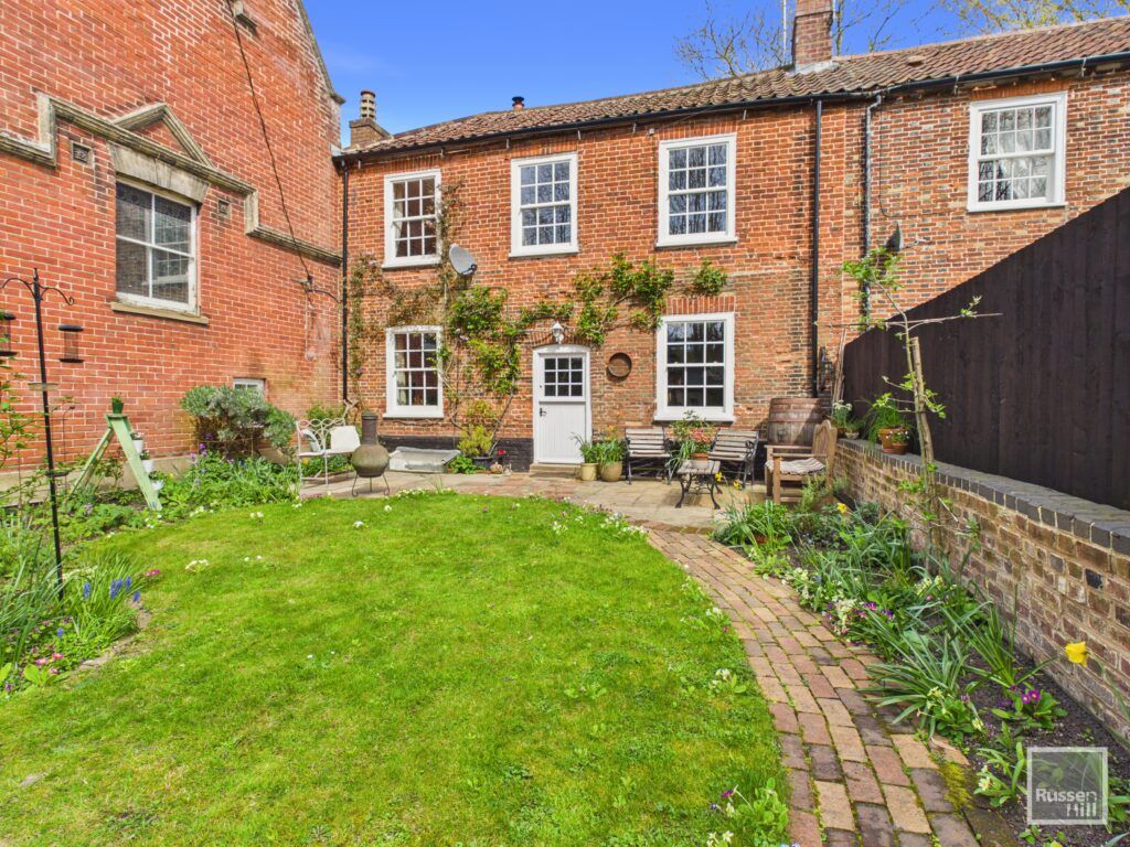 Property photo 1 of 29