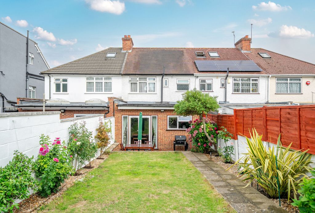 Property photo 3 of 14 1332188-6-688ba8A...