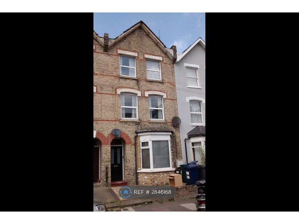 Property photo 2 of 13