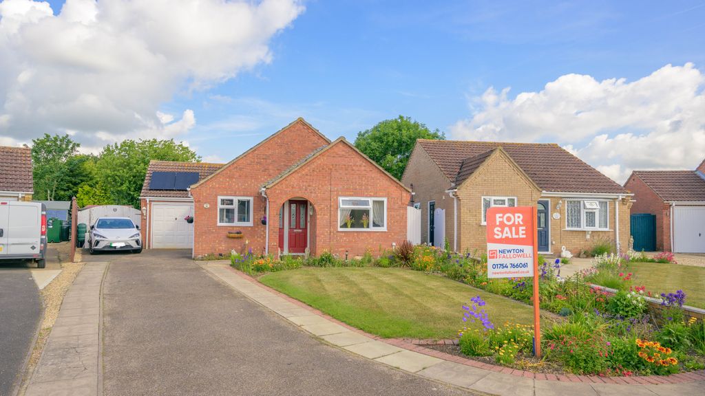 Property photo 1 of 31