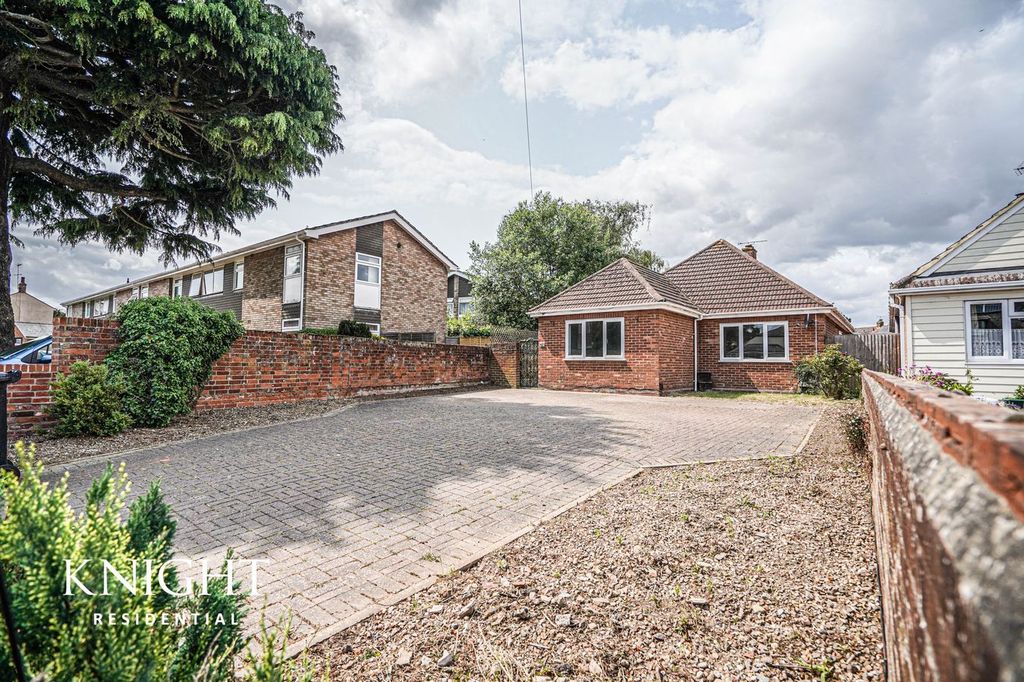 Property photo 1 of 22