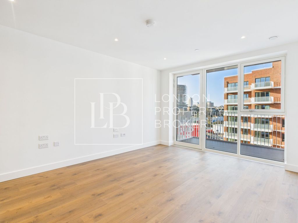 Property photo 2 of 15