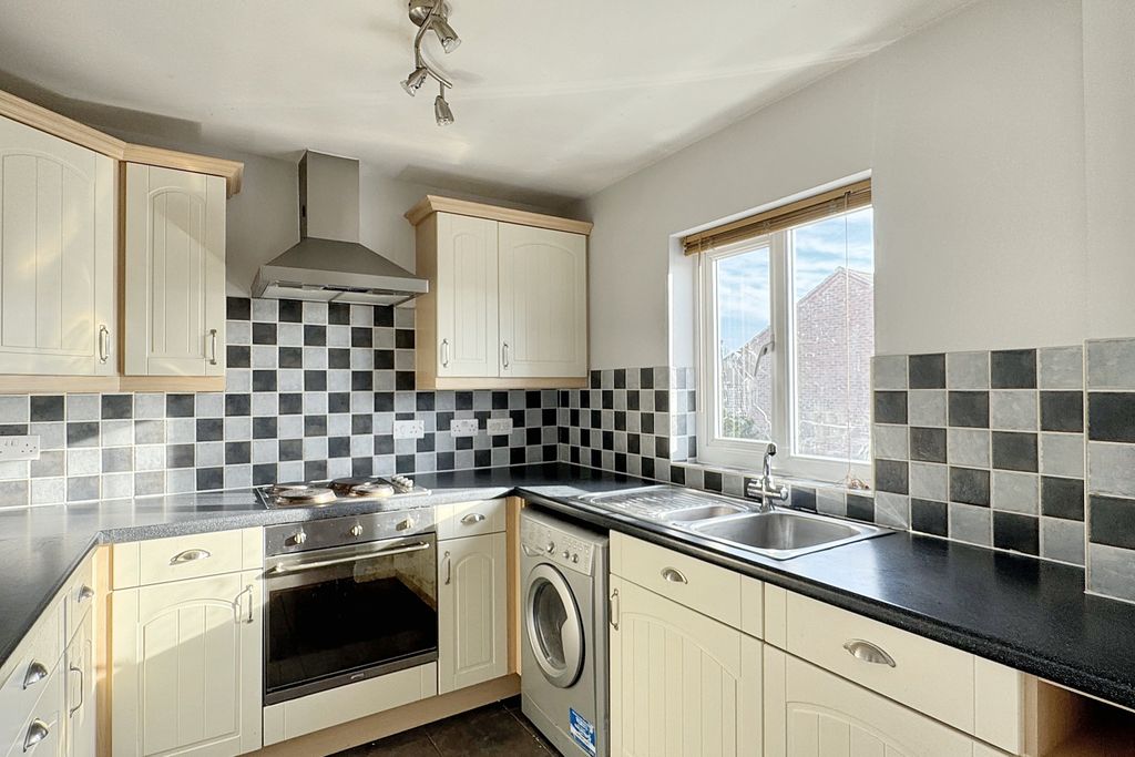 Property photo 3 of 12 Img_5599
