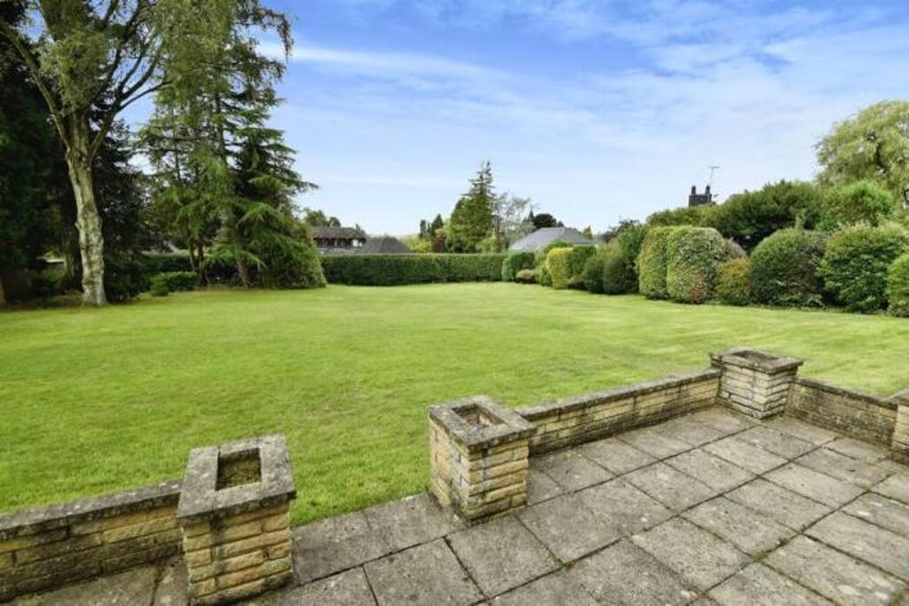 Property photo 3 of 14