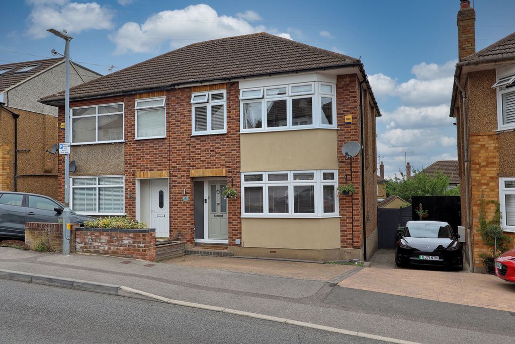 Property photo 1 of 24