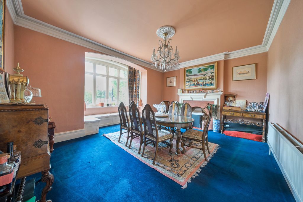 Property photo 2 of 24 1295874-23-682B0A...