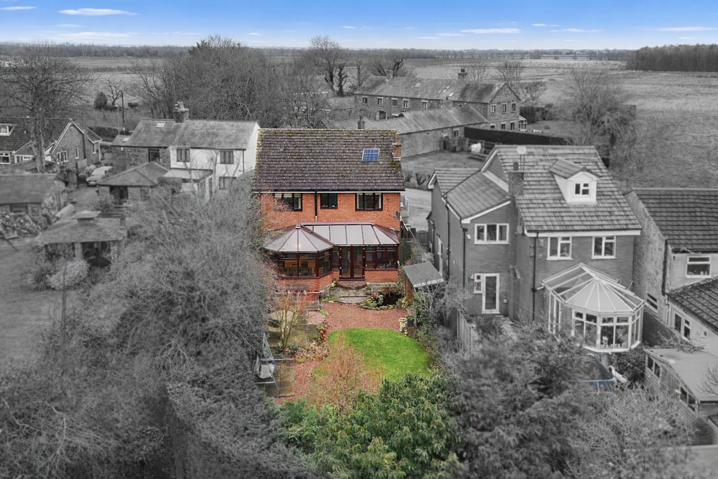 Property photo 2 of 23