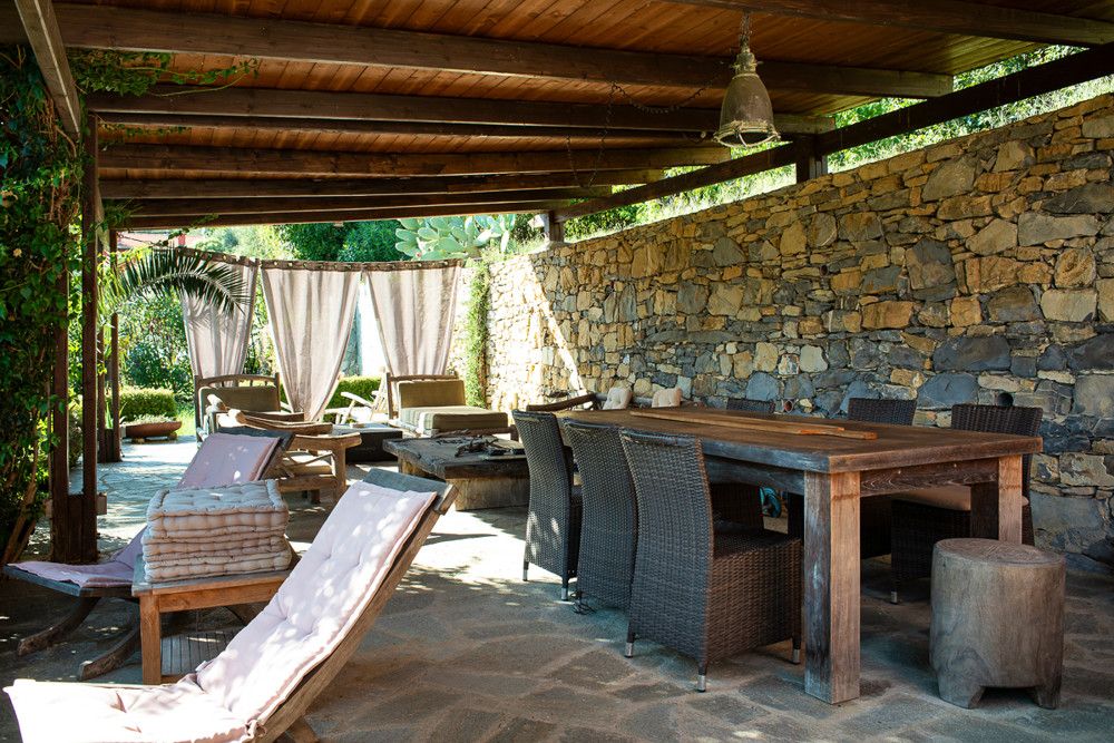 Property photo 3 of 40