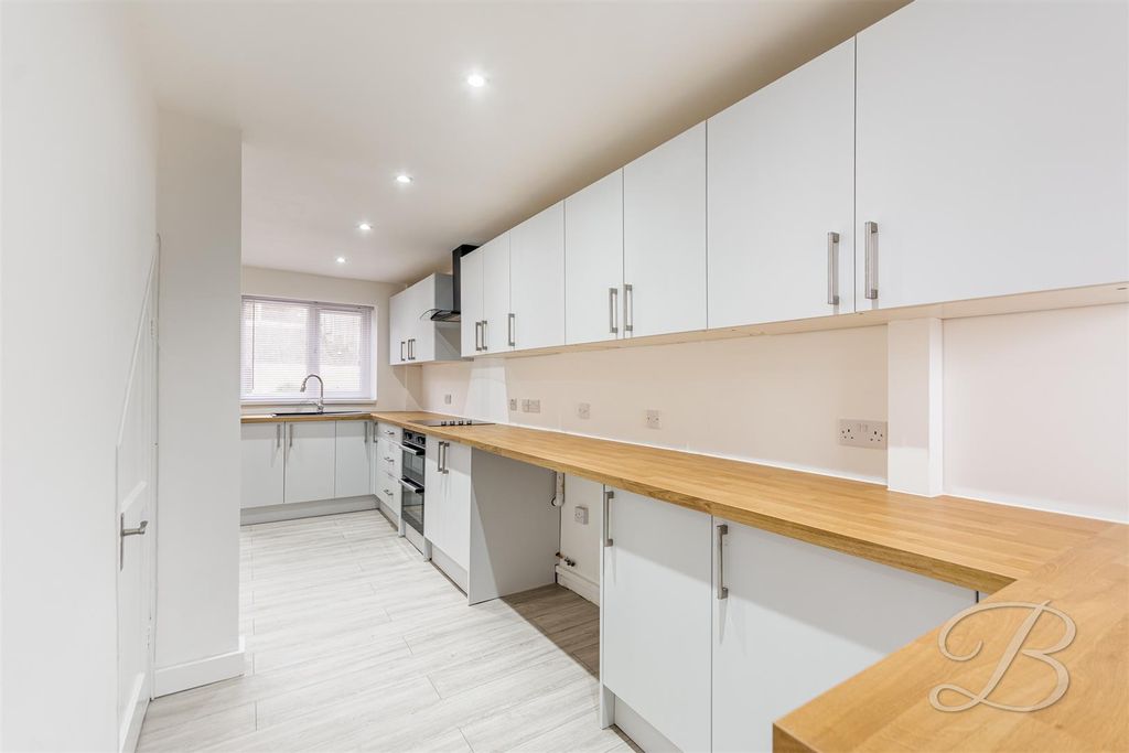 Property photo 3 of 25 Ccltd-24.Jpg