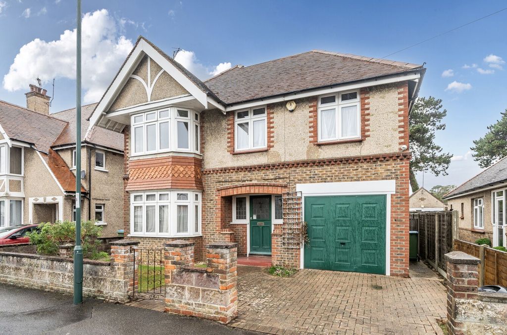 Property photo 1 of 19